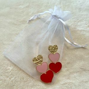 Tri-Heart Earring NWOT